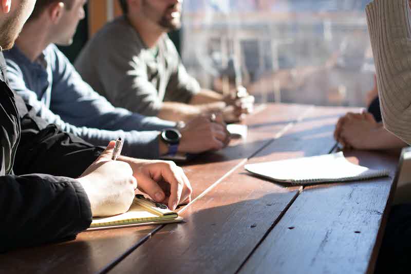 Don’t End a Meeting Without Doing These 3 Things